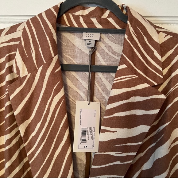 A New Day Relaxed Fit Blazer - Picture 10 of 12